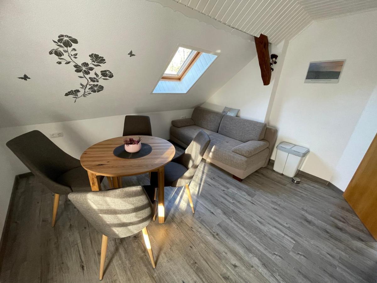 האלבה Ferienwohnung Zum Schloss מראה חיצוני תמונה